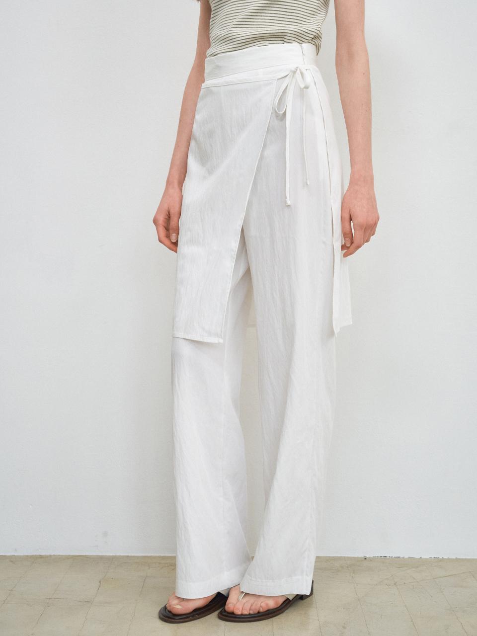 WEDNESDAYOASIS FOR WOMEN Daisy Layered Wrap Skirt Pants [WHITE] (W25-PT17)
