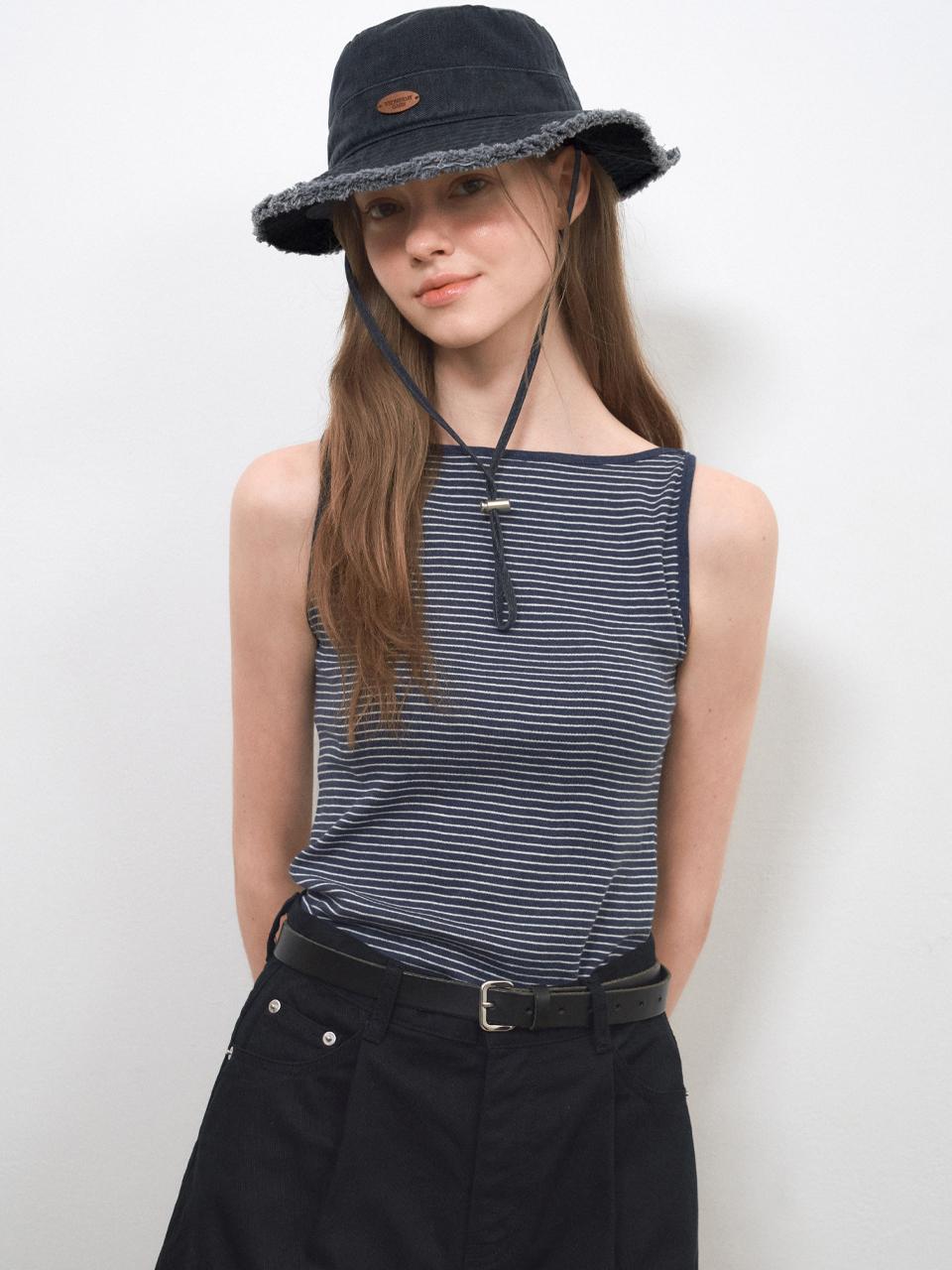 WEDNESDAYOASIS FOR WOMEN Sia Pin Stripe Sleeveless Tank [NAVY] (W25-TP27)