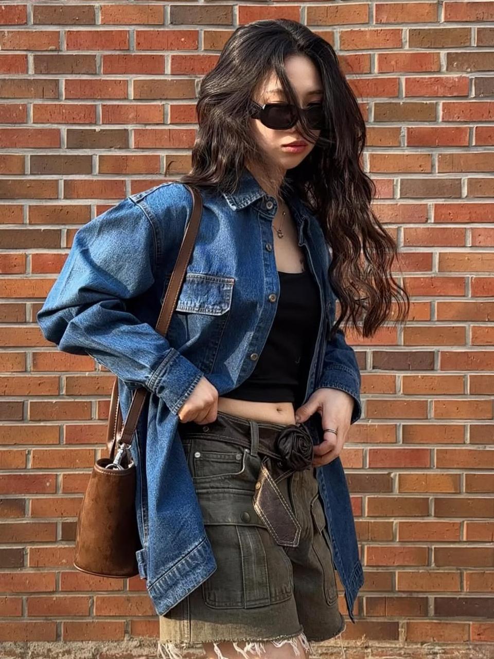 WEDNESDAYOASIS FOR WOMEN W/Washed Flap Denim Shirt [Blue] (WC25-SH01)