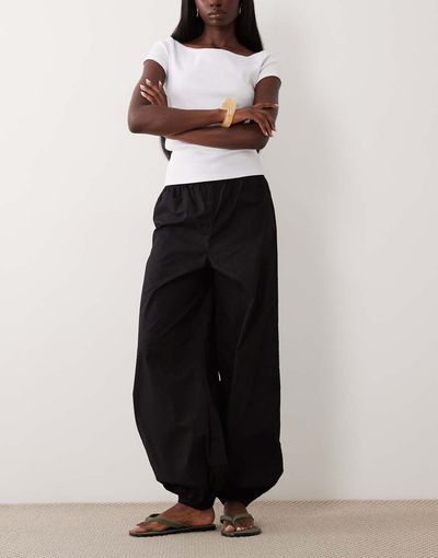 Wednesday's Girl Wednesday's Girl balloon pants in black