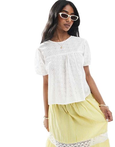 Wednesday's Girl Wednesday's Girl broderie smocked blouse in white