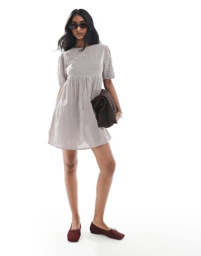 Wednesday's Girl Wednesday's Girl gingham smocked mini dress in brown-Yellow