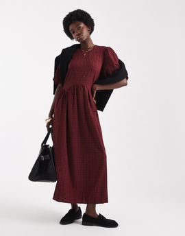 Wednesday's Girl Wednesday's Girl textured plaid puff sleeve midaxi dress in red