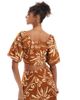 Wednesday's Girl Wednesday's Girl tile floral puff sleeve blouse in brown - part of a set - 4