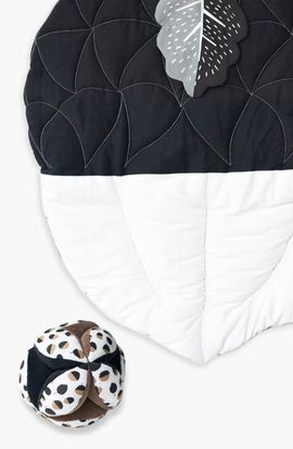 Wee Gallery Wee Gallery Acorn Playmat with Crinkle Toy and Clutch Ball Bundle