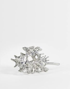 Weekday Weekday abstract claw clip in worn silver