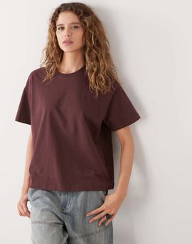 Weekday Weekday boxy fit T-shirt in burgundy-Red