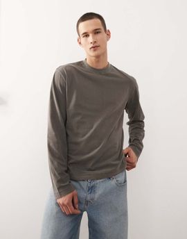 Weekday Weekday lounge relaxed fit long sleeve T-shirt in mole-Gray