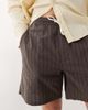 Weekday Weekday oversized shorts in brown plaid - 3