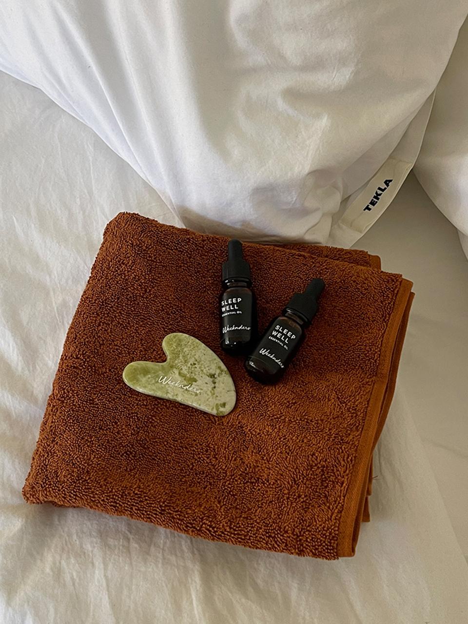 weeknders Lavender Blend Aromatherapy Massage Set