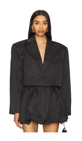 WeWoreWhat WeWoreWhat Cropped Satin Blazer
