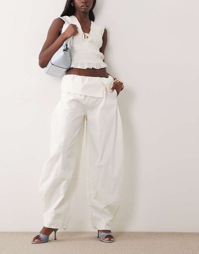 WeWoreWhat WeWoreWhat pull on fold over pants in ivory-White