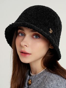 WHITE SANDS New Soft and Fluffy Hat