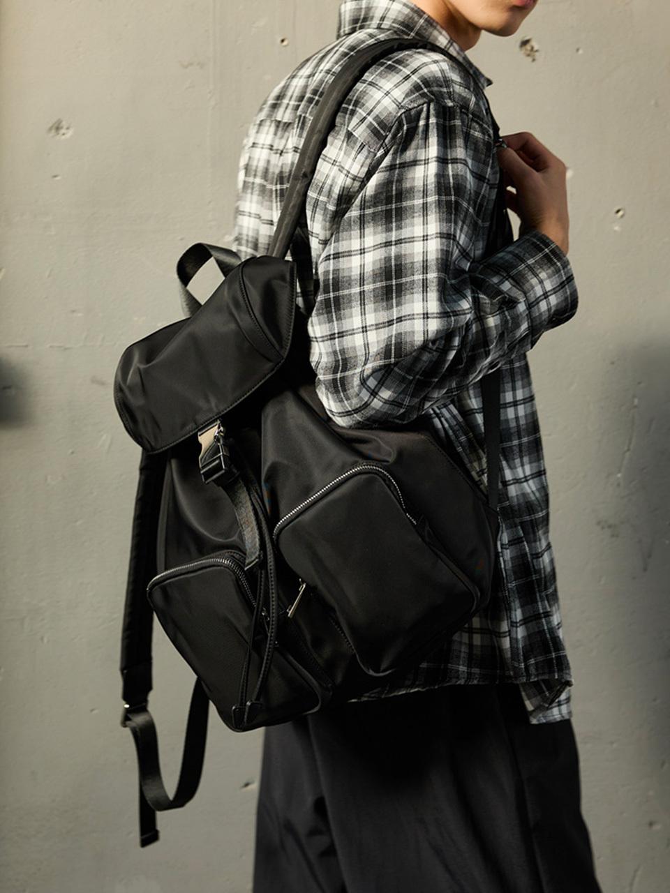 WHOLOVESART Nylon Push-Lock Two-Pocket Backpack [Black]