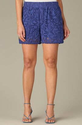 Wit & Wisdom Wit & Wisdom Skyrise Cotton Eyelet Glider Shorts