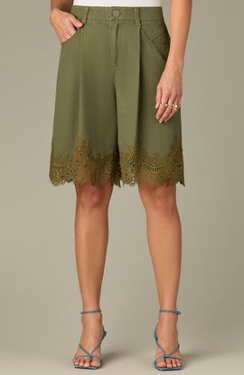 Wit & Wisdom Wit & Wisdom Skyrise Lace Trim Bermuda Shorts