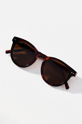 WMP Eyewear Tate Circle Tortoiseshell Sunglasses