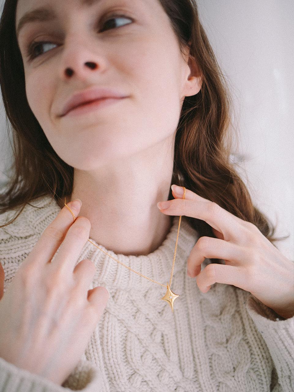 WorthWord Starry Moment Necklace