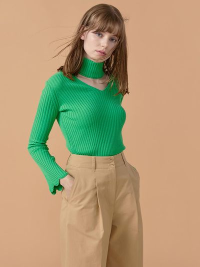 WOVEMENT Bell Sleeves V - Neck Pollar Knit Top Green WBBFNT