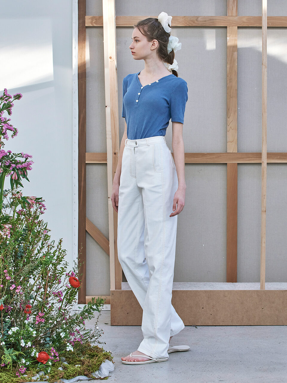 WOVEMENT Heart Point Pocket Pants - White