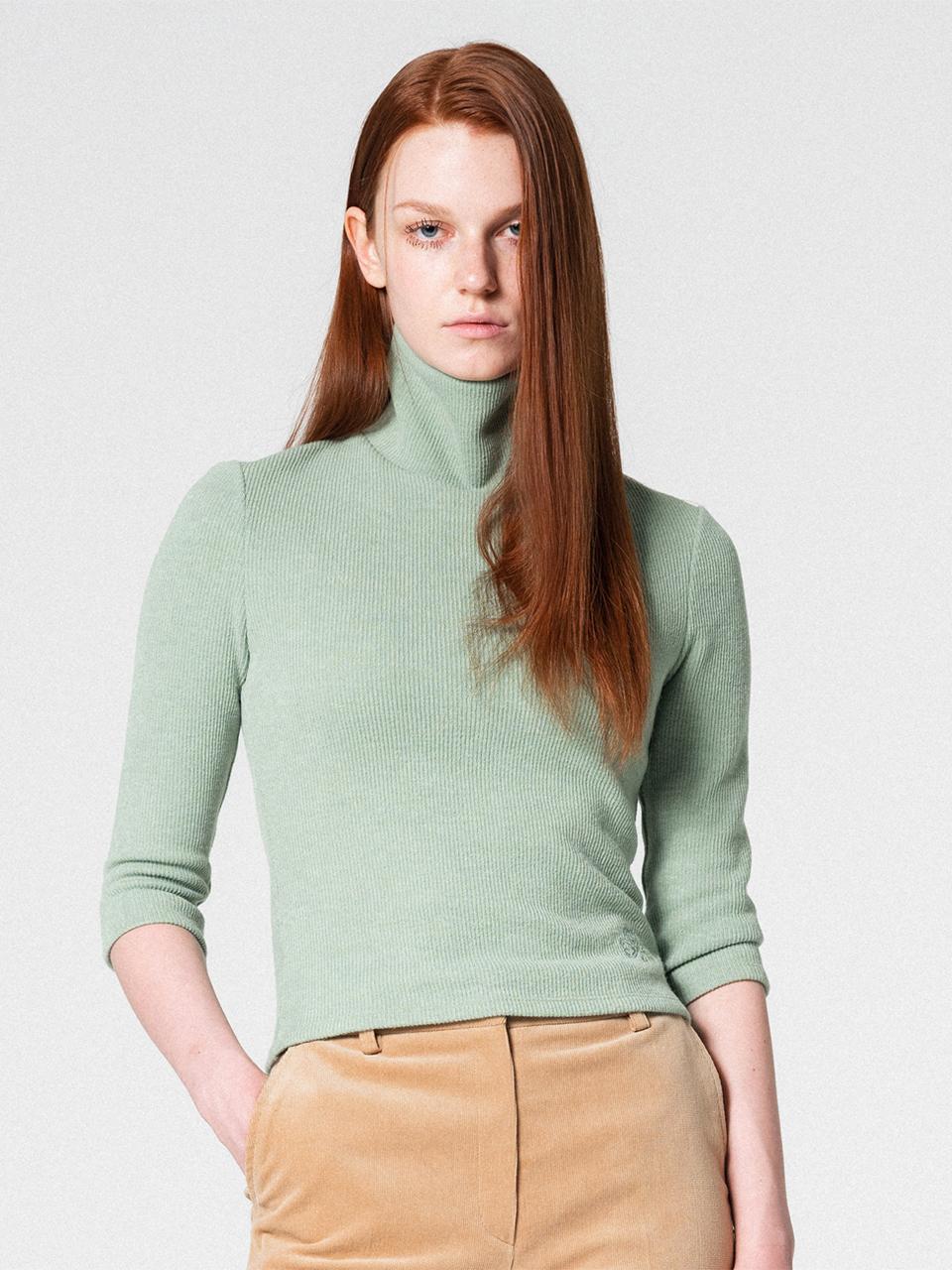 WOVEMENT Three - quarter sleeve turtle neck top GREEN WBCFT
