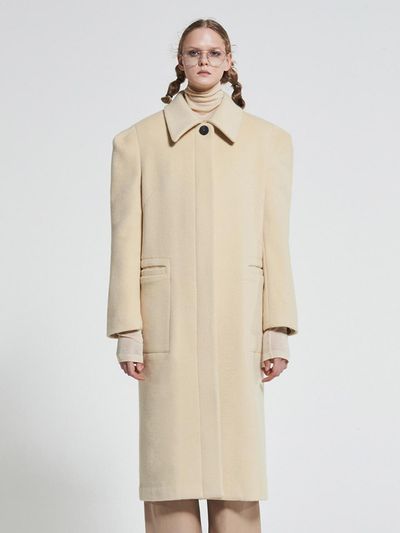 WOVEMENT Wide Shoulder Wool Coat Beige WBAFCT003BE