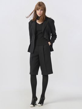 WOVEMENT Wool Bermuda Pants Black WBBFPA028BK