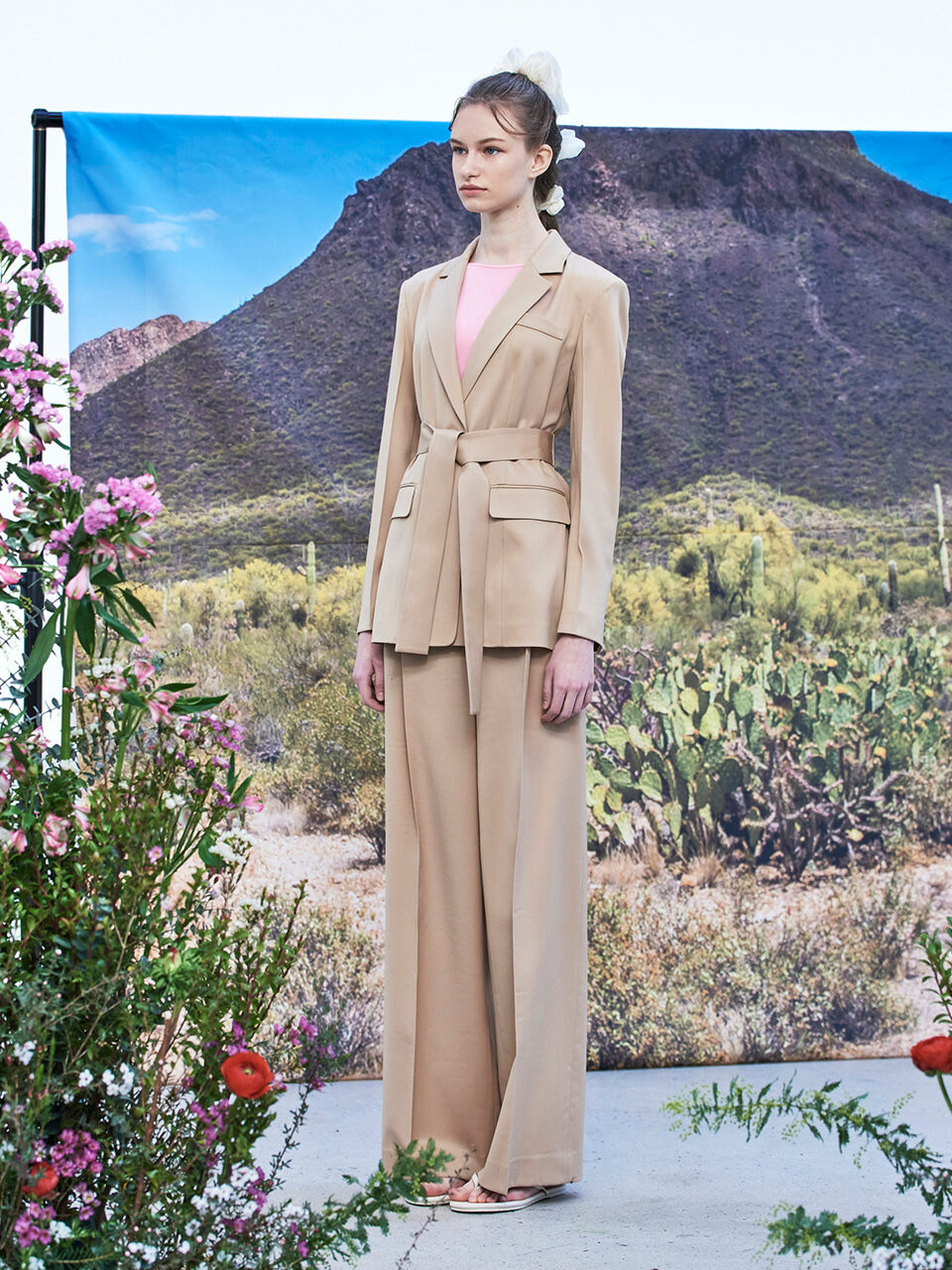 WOVEMENT Wool Wide Pants - Nude Beige