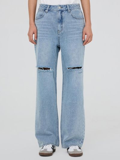 Wrangler Straight Fit Destroyed Denim Pants [Indigo Light]