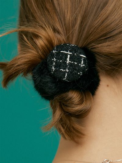 XPIER Tweed Circle Fur Hair Tie