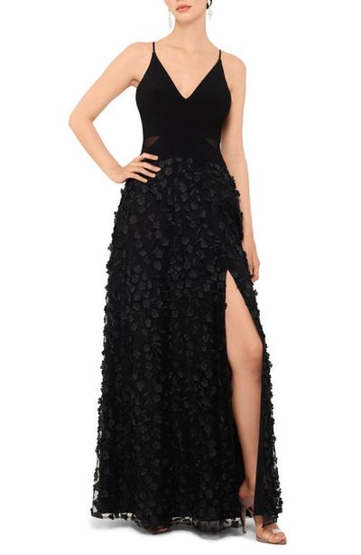 Xscape Evenings Xscape Evenings Xscape Floral Appliqué Gown