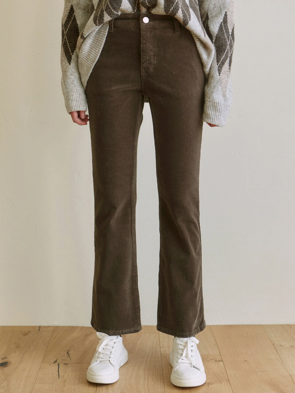 YAN13 CORDUROY SEMI BOOTCUT PANTS_BROWN