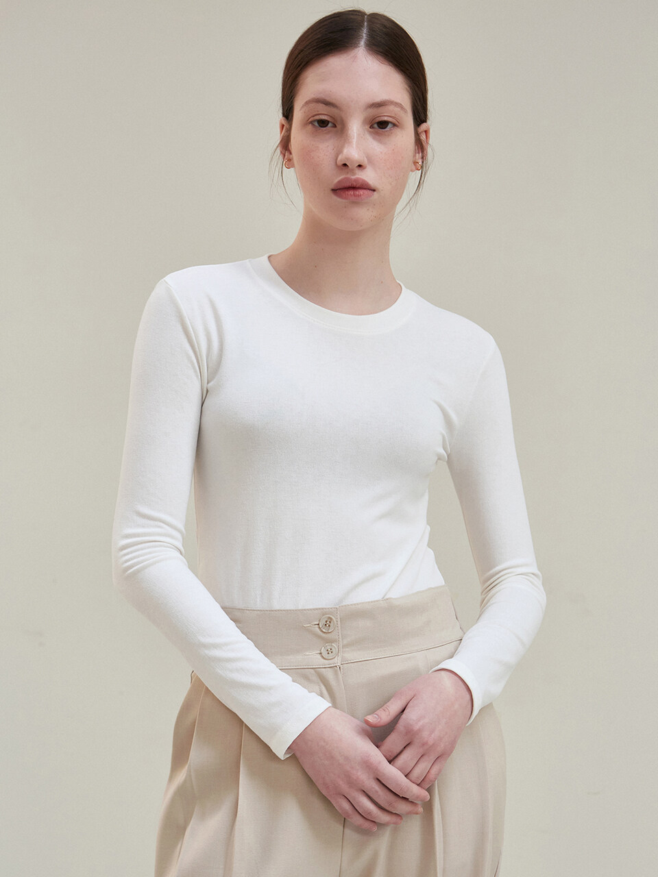 YAN13 Crew Neck Top_4 COLOR