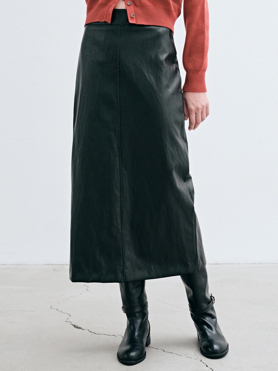 YAN13 FAUX LEATHER LONG SKIRT_BLACK