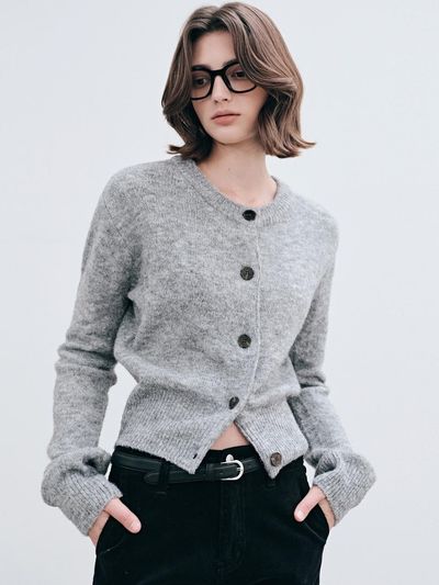 YAN13 FLUFFY BUTTON CARDIGAN_GRAY