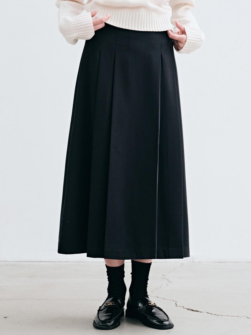 YAN13 PLEATS PINTUCK LONG SKIRT_NAVY