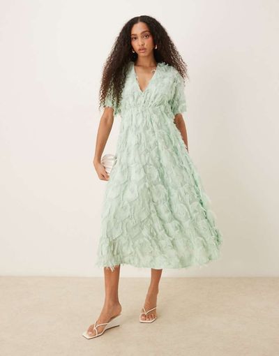 YAS YAS textured v neck midi dress in mist green