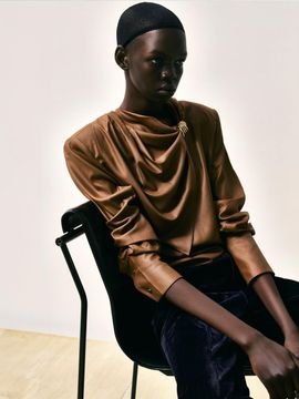 YCH SCARF DETAILED BLOUSE BROWN (F24BL3032BR)