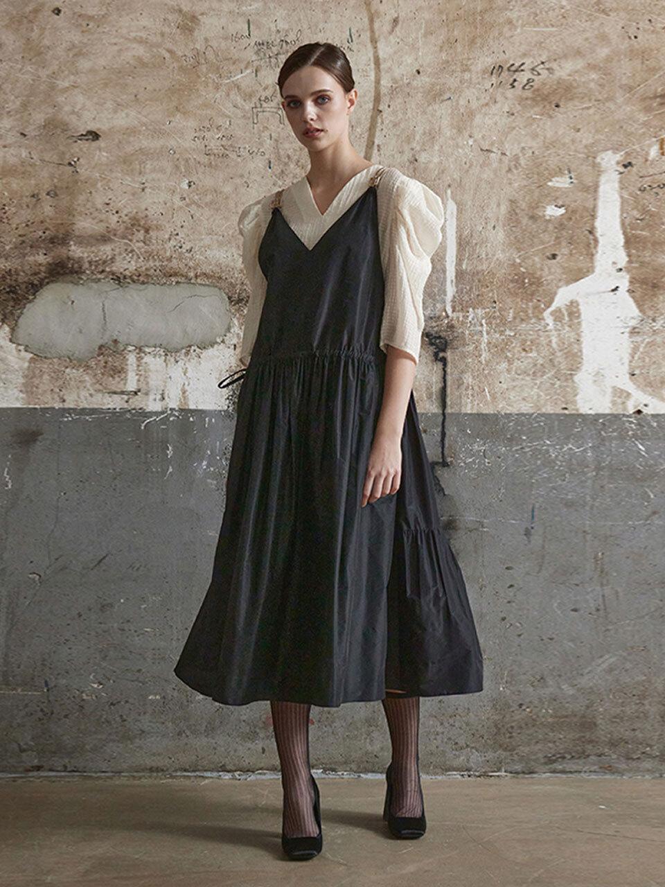 YGBM Emblem Chain Drawstring Dress (Y15YOL011)