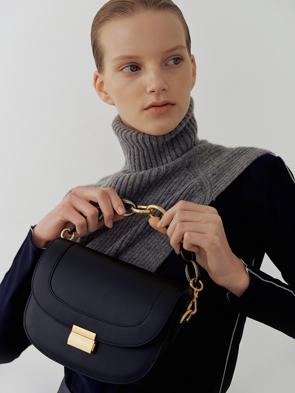 you a use Brick classic bag (Black)
