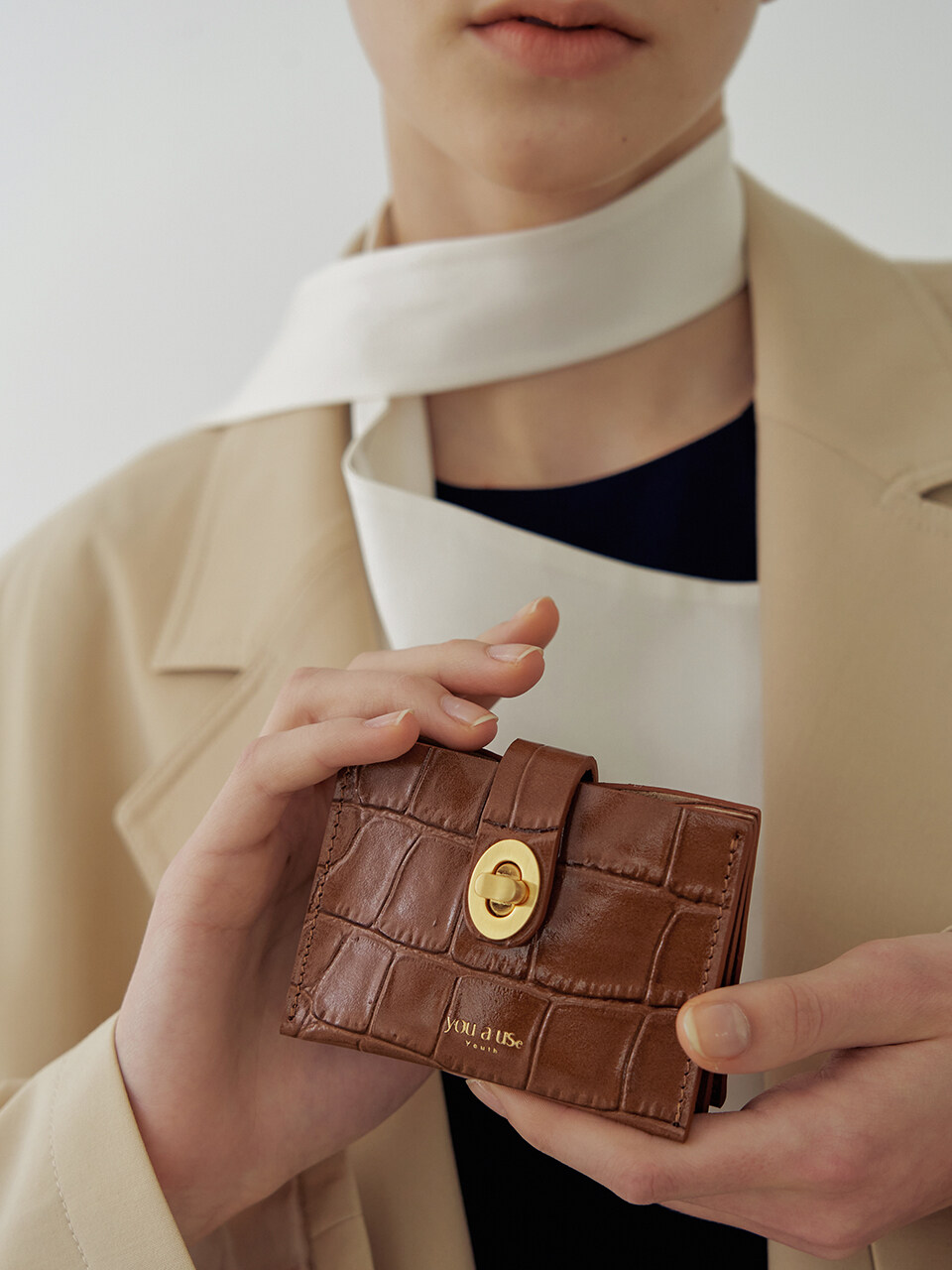 you a use Roto wallet (Croc brown)