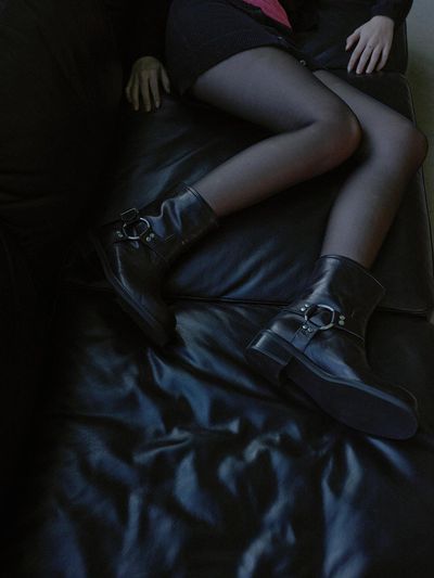 YUJI Couronne Boots_Black