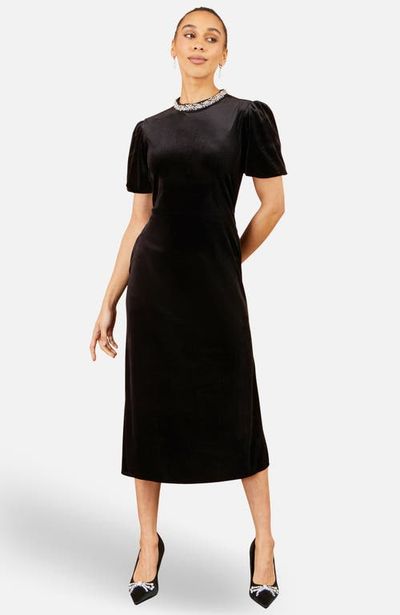 Yumi Yumi Velvet Embellised Neckline Midi Dress