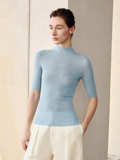 yyiam Semi-turtleneck Wool Premium Knit Top
