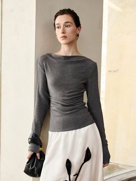 yyiam Waist Tuck Detail Premium Blend Knit Top