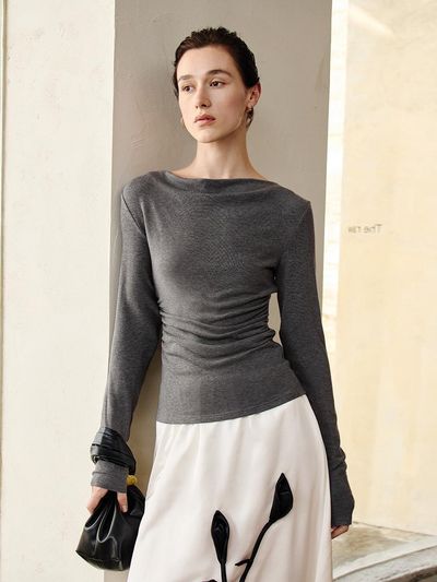 yyiam Waist Tuck Detail Premium Blend Knit Top