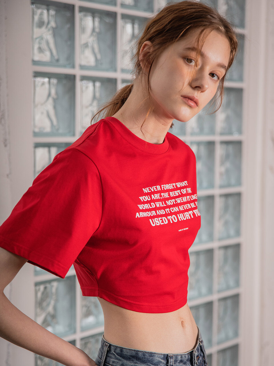 yyiam YY Printing Red Cropped Top