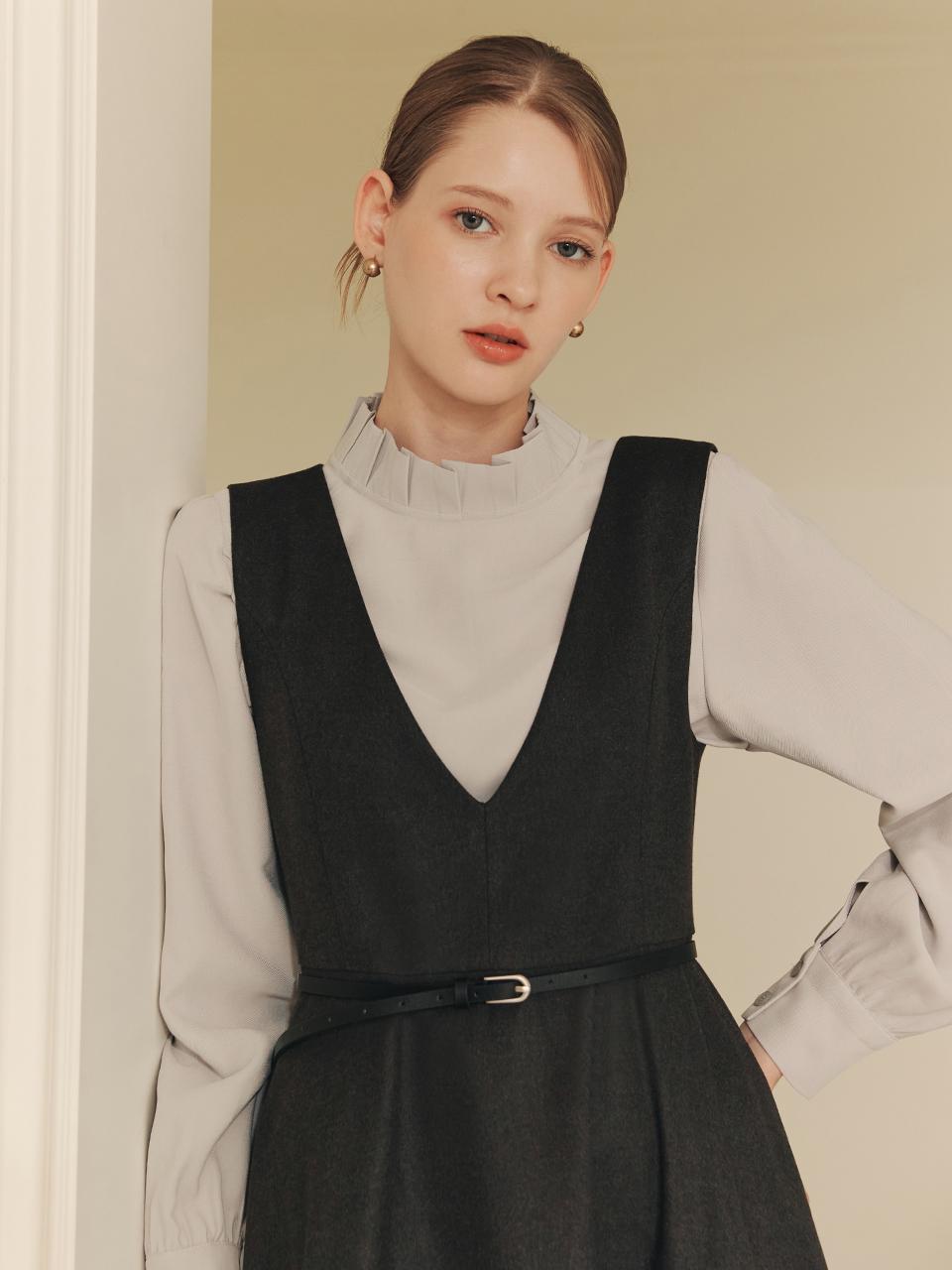 ZEROSTREET Frill Neck Blouse