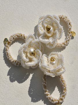 ZOENA Camelia Hair Tie