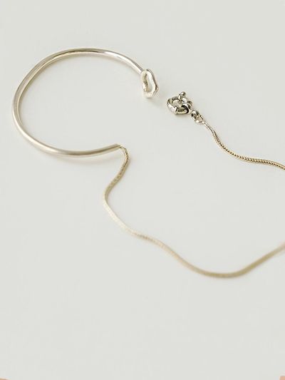 ZOENA Pin Line Bracelet